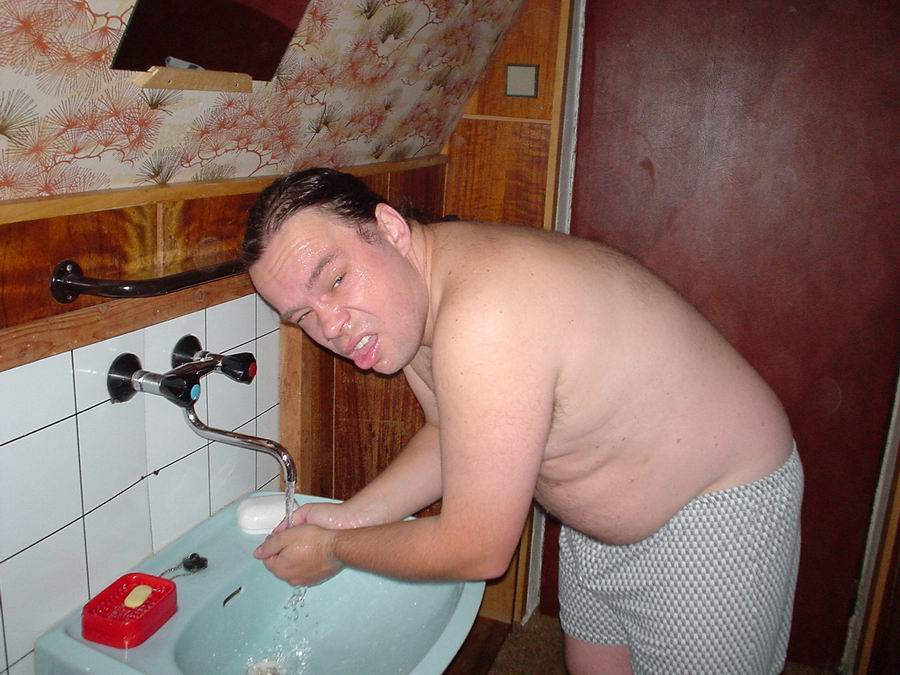 Ablak bezárása